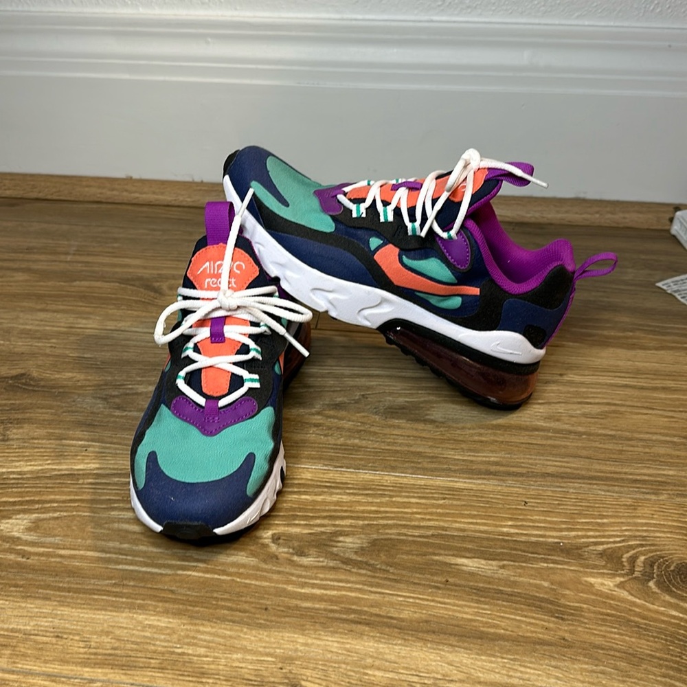 Nike Air 70 React